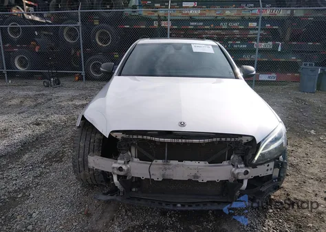 2019 Mercedes-Benz C 300 from USA, damaged, VIN 55SWF8DB4KU321769